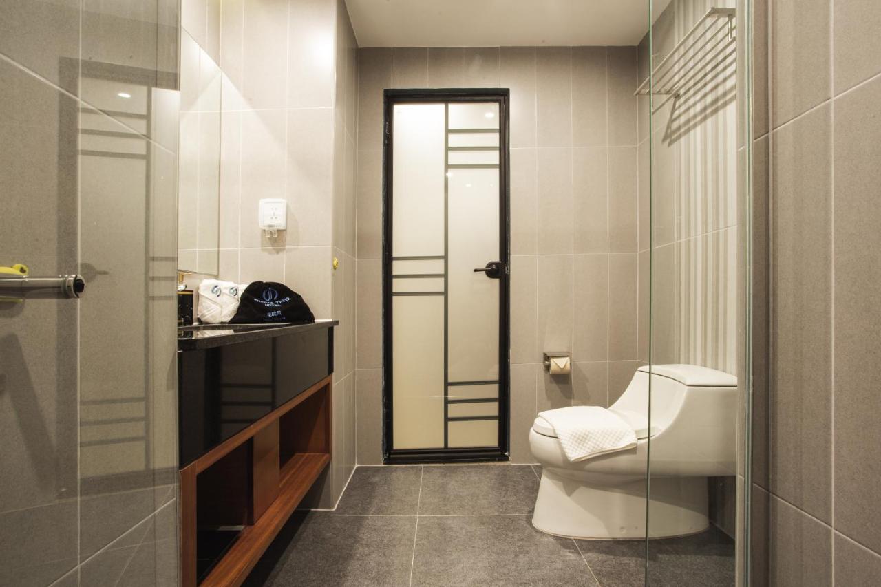 Thapae Twins Hotel 치앙마이 외부 사진