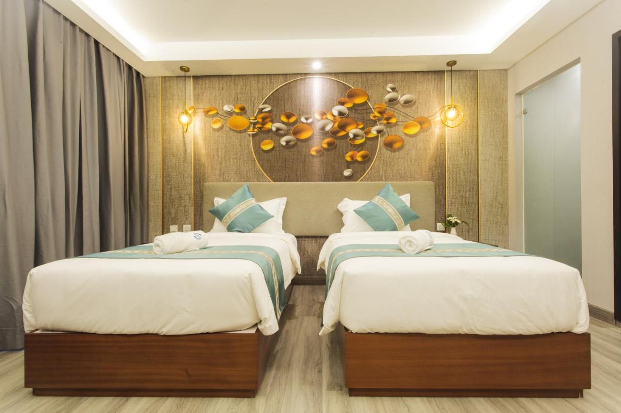 Thapae Twins Hotel 치앙마이 외부 사진