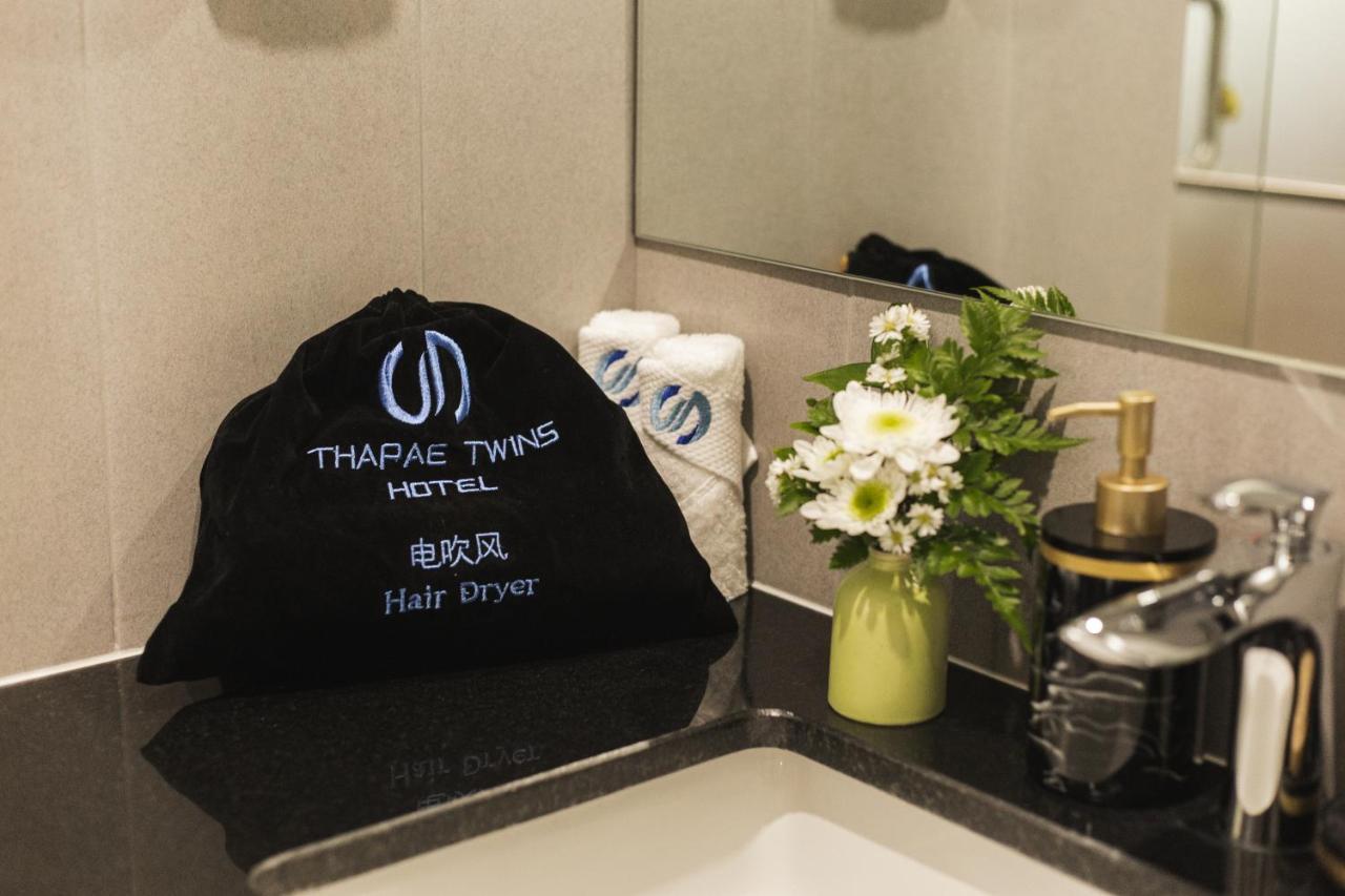 Thapae Twins Hotel 치앙마이 외부 사진