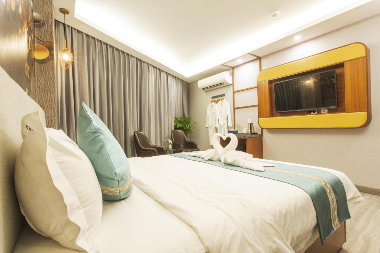 Thapae Twins Hotel 치앙마이 외부 사진
